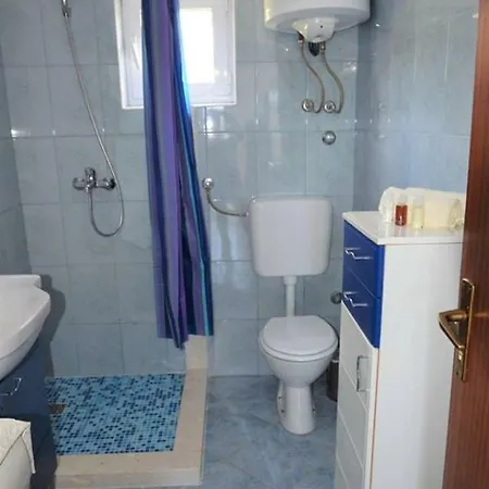 Holiday House 